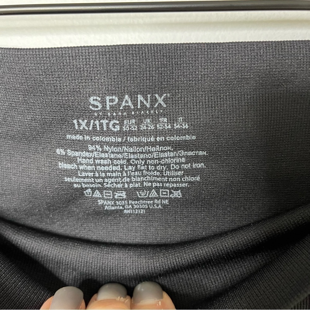Spanx Look At Me Now Seamless Leggings Black Size 1X High Waist 20133R - Picture 5 of 5